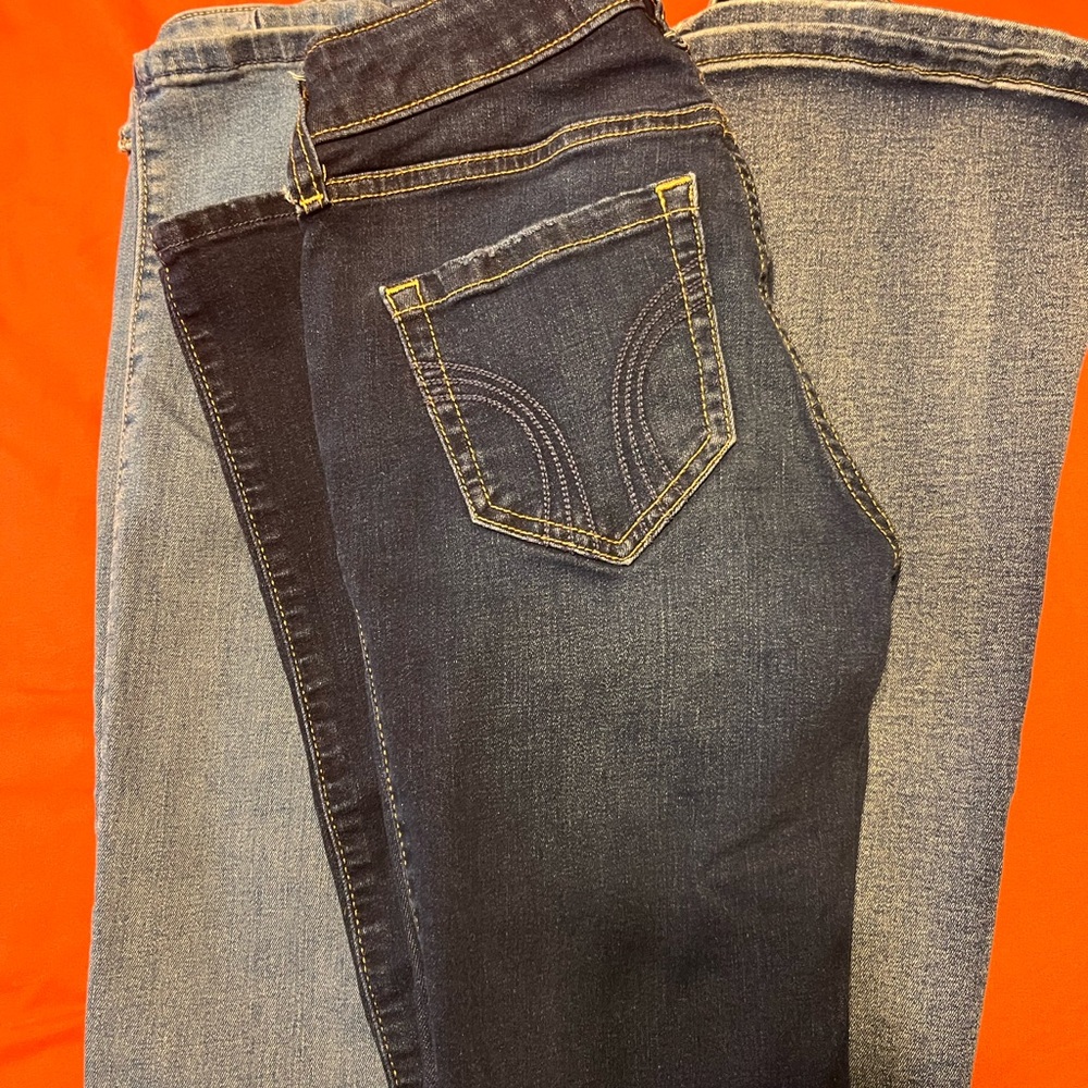 Hollister Dark and Light Blue Straight Jeans - Picture 10 of 13